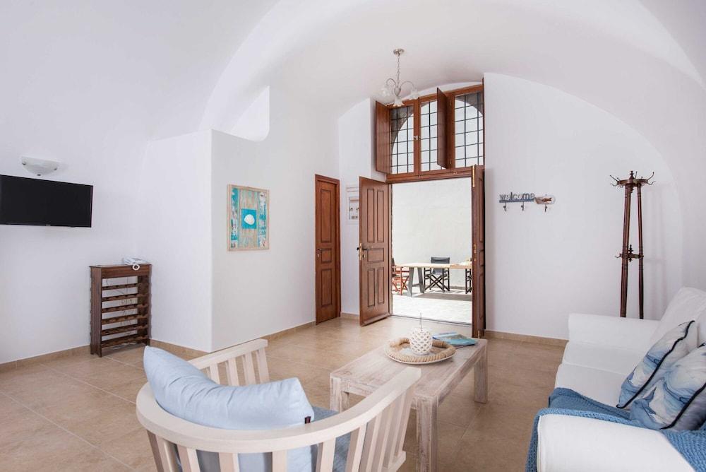 Estate 1896 Aparthotel Pýrgos Eksteriør bilde